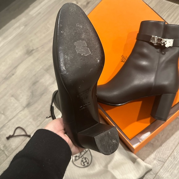 Hermes Womens Boots - Picture 3 of 5